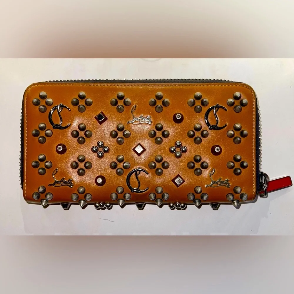 ♥️ Christian Louboutin Panettone Wallet Spikes Loubinthesky Seville Calf Leather